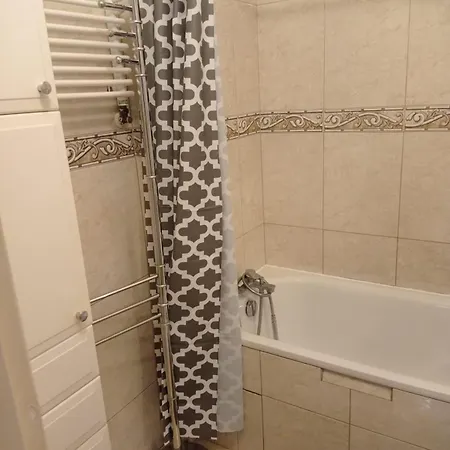 Relaxing, Family Friendly شتشيتسين